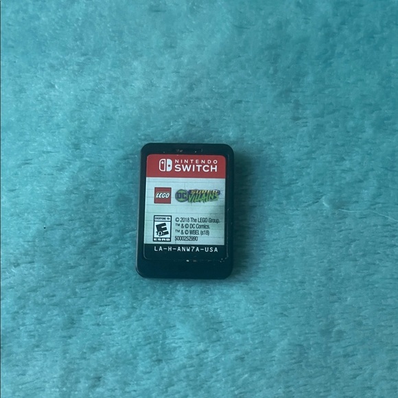 Nintendo Switch Console Set - Picture 10 of 13